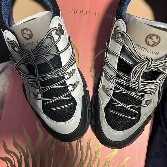 Gucci Flashtrek Reflective Gray
Sneakers - Picture 4 of 13